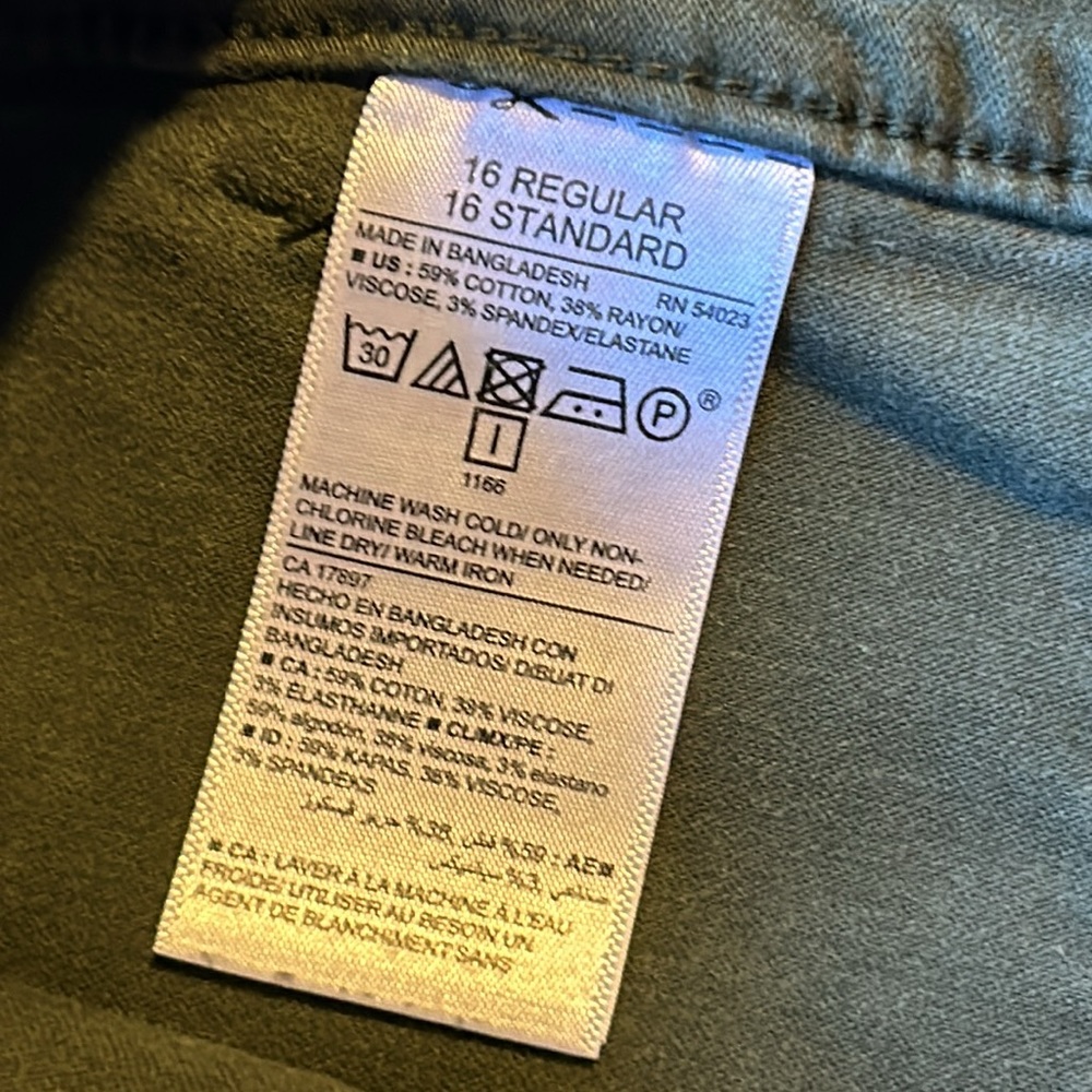 Old Navy Pixie Pants - image 7